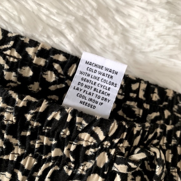 Patterned shorts - Picture 4 of 4